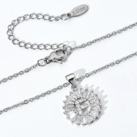 Silver Initial Crystal Pendant Necklace A-Z - Picture 4 of 7